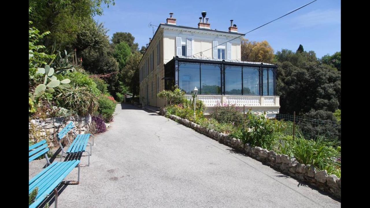 Villa Laetitia - Appt De Charme Avec Parking - Nice Nord Exterior foto